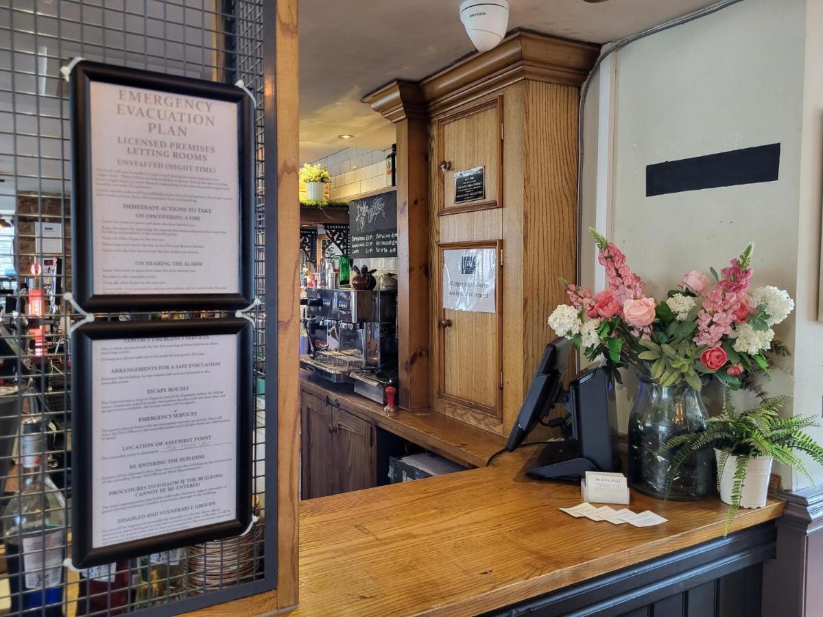 The Black Hat Ilkley Exterior photo