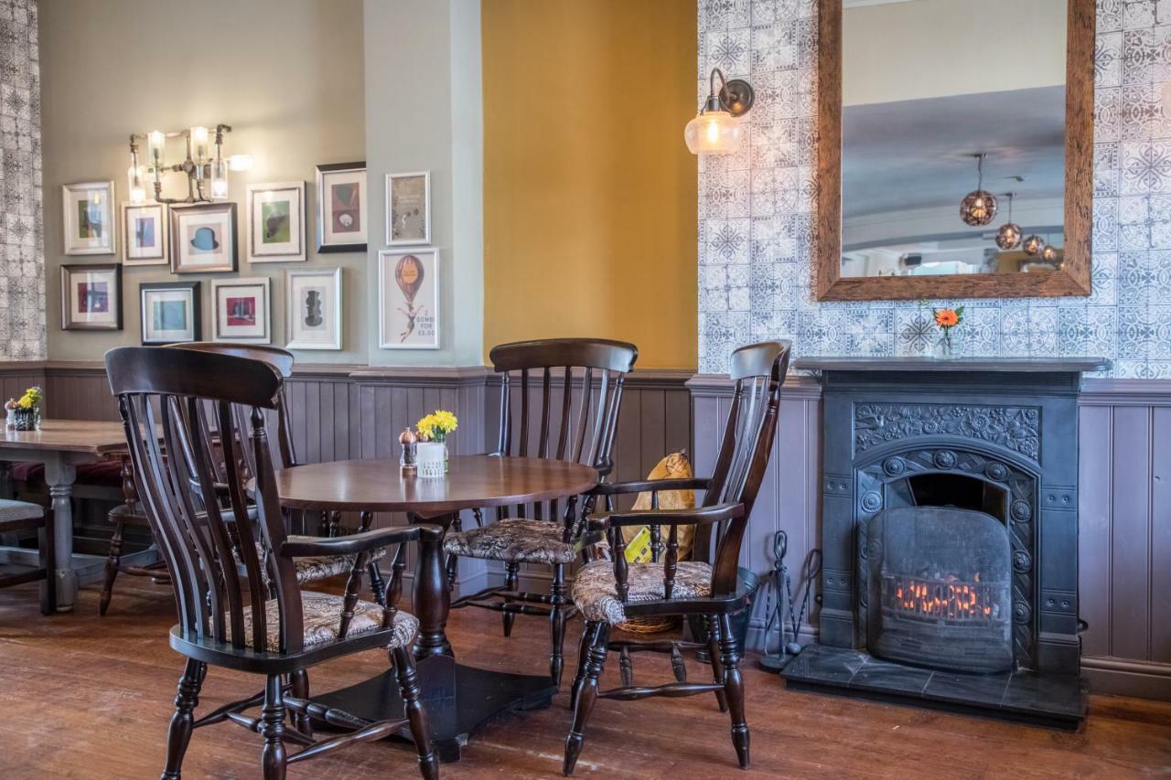 The Black Hat Ilkley Exterior photo